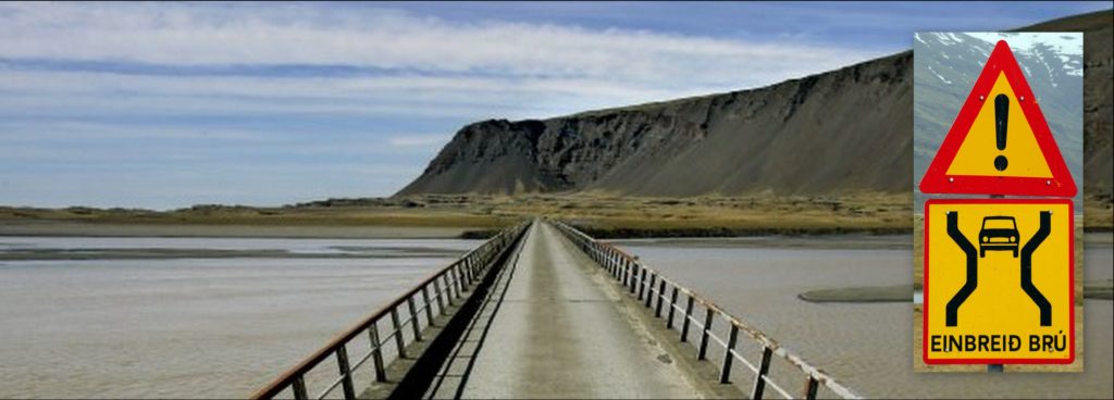 One lane bridge in Iceland